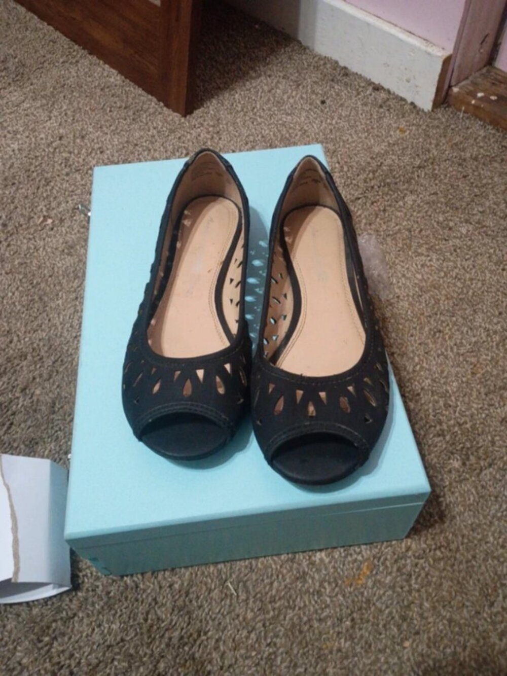 Sandals - Picture 3 of 3